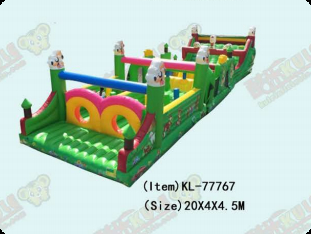 เครื่องเล่นเป่าลมสำหรับเด็ก: สนุกสนาน - เต็มไปด้วยอุปสรรคที่จำเป็นสำหรับการเล่น
