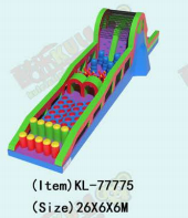 สนามเครื่องกีดขวางเป่าลมหลากสีสันสดใสเพื่อความสนุกสนาน
