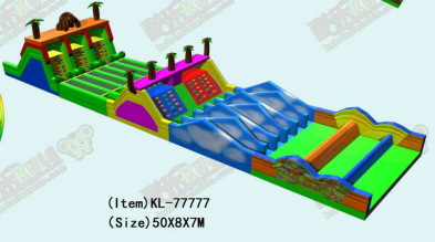 การผจญภัยเล่นเครื่องกีดขวางเป่าลมสีสันสดใส สนุกสนาน