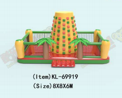 ปีนหน้าผาเป่าลม: สนามเด็กเล่นผจญภัยกลางแจ้งแสนสนุก ต้นปาล์มเขตร้อน